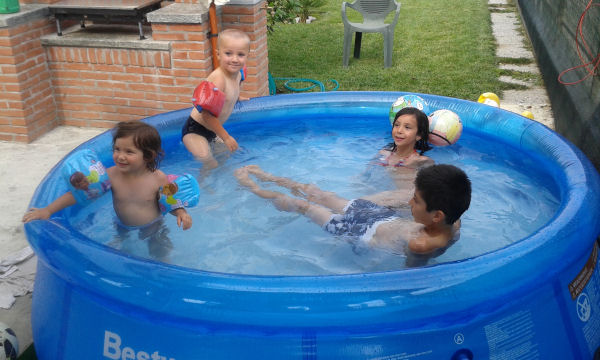 bagnetto piscina